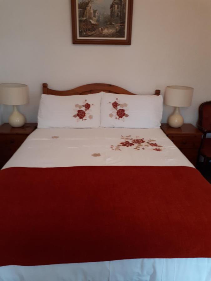 Glendarroch Guest House Largs Bagian luar foto